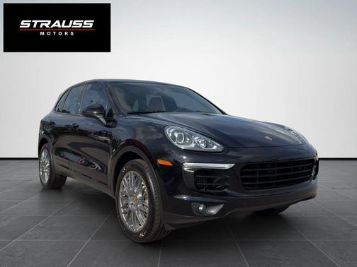 2016 Porsche Cayenne Cayenne