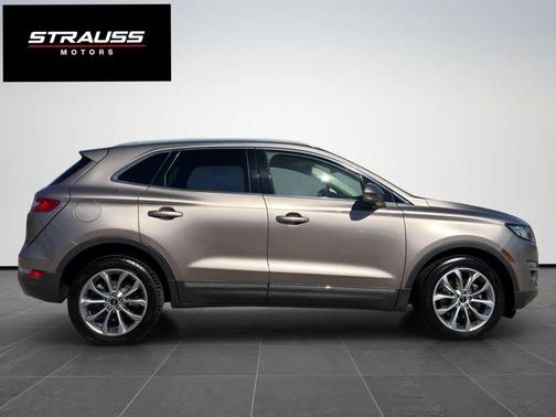 2019 Lincoln MKC Select