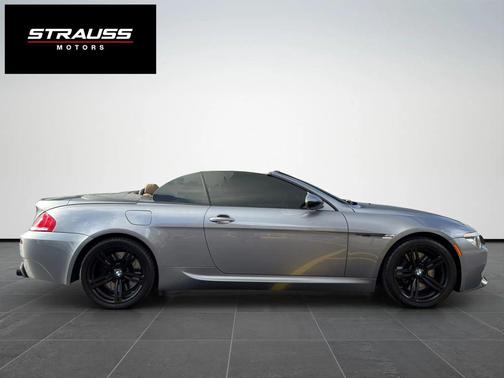 Gray 2010 BMW M6 Base