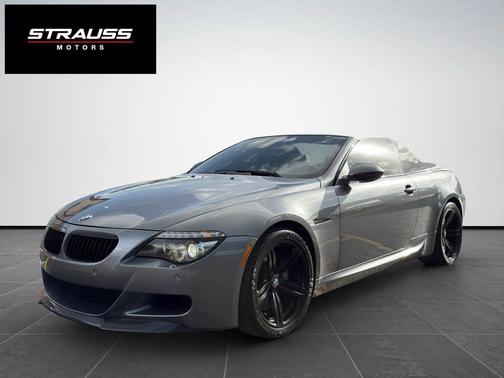 Gray 2010 BMW M6 Base