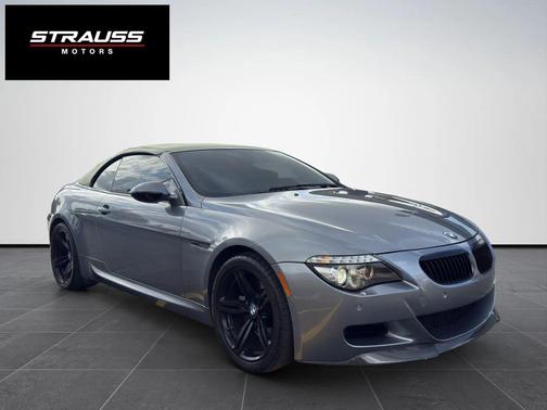 Gray 2010 BMW M6 Base