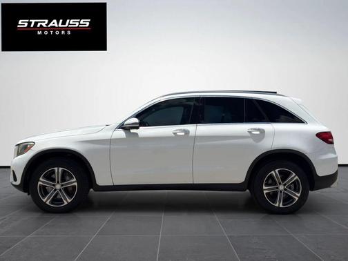 White 2016 Mercedes-Benz GLC 300 4MATIC