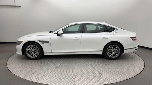 2025 Genesis G80 2.5T