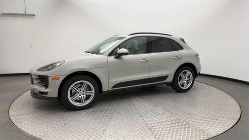 2021 Porsche Macan Base