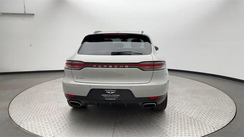 2021 Porsche Macan Base