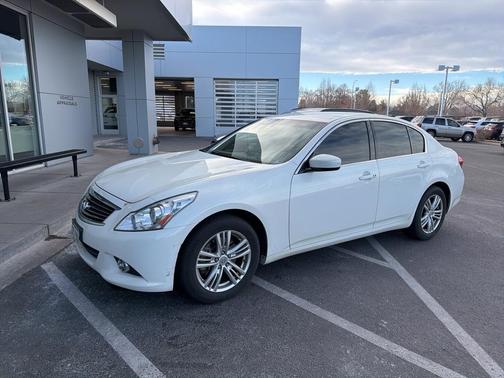 2013 INFINITI G37x Base