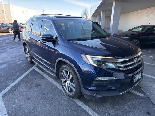 2017 Honda Pilot Touring