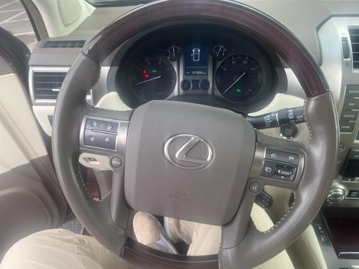 2019 Lexus GX 460 Base