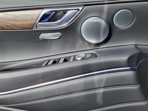 2026 Genesis GV80 2.5T Prestige