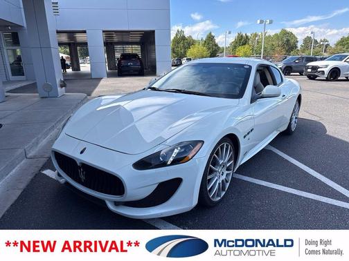 Bianco Fuji Pearlescent 2013 Maserati GranTurismo Sport