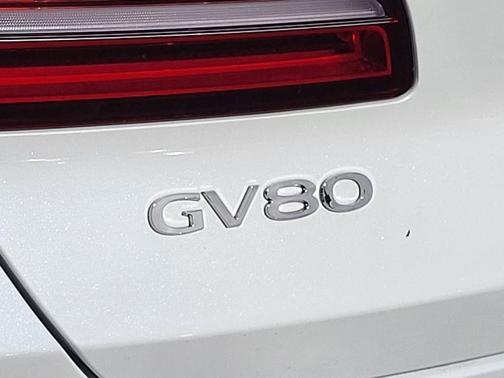 Uyuni White 2026 Genesis GV80 3.5T Prestige