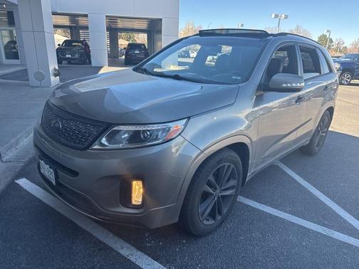 Titanium Silver 2014 Kia Sorento Limited