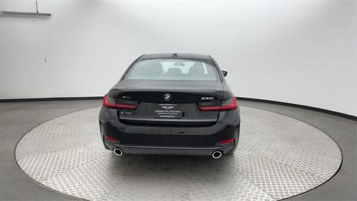 2024 BMW 330 i xDrive