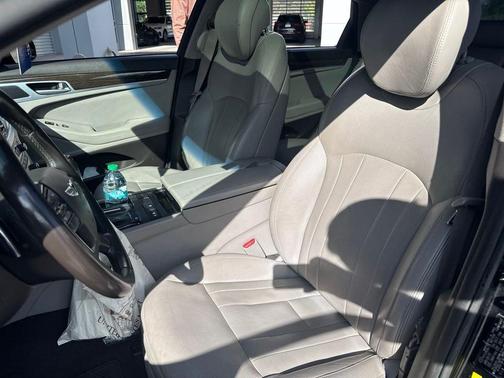 Caspian Black 2015 Hyundai Genesis 3.8