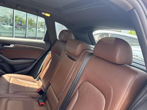 2015 Audi Q5 2.0T Premium Plus