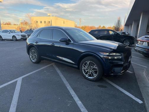 2023 Genesis GV70 2.5T