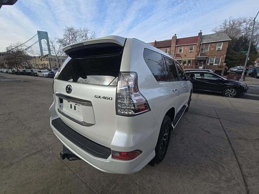 2023 Lexus GX 460 Base