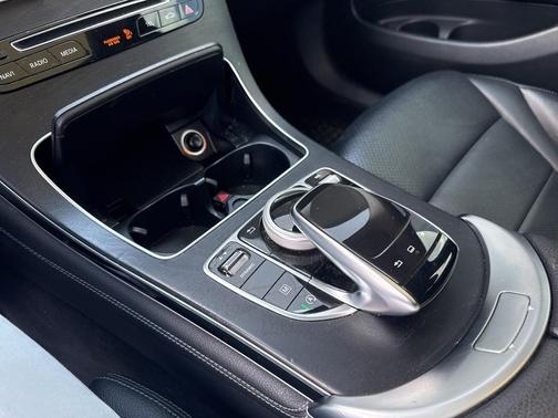 2016 Mercedes-Benz GLC-Class GLC 300 4MATIC