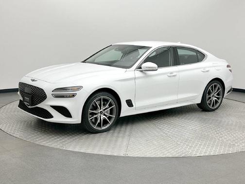 Alta White 2026 Genesis G70 2.5T