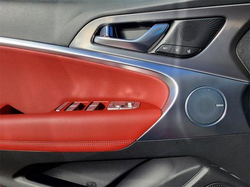 2026 Genesis G70 3.3T