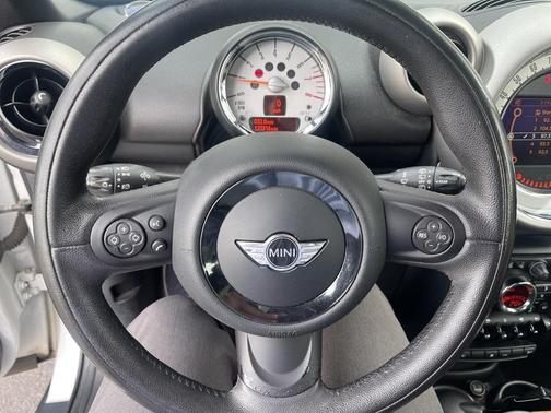 2012 MINI Cooper S Countryman Base