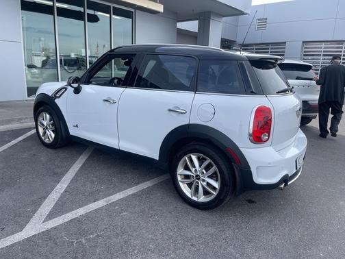 2012 MINI Cooper S Countryman Base