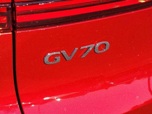 2026 Genesis GV70 2.5T