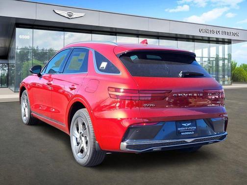 2026 Genesis GV70 2.5T