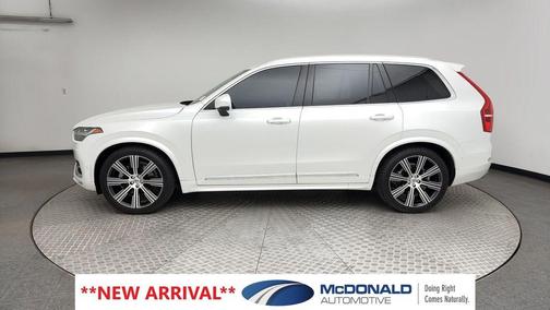 Crystal White 2021 Volvo XC90 T6 Inscription 7 Passenger
