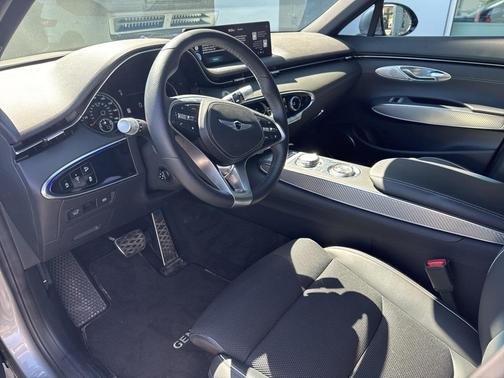 2025 Genesis GV70 3.5T Sport