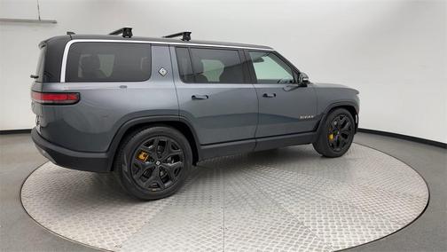 2023 Rivian R1S Adventure Quad Motor Large Pack