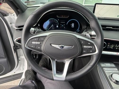 2023 Genesis GV70 2.5T