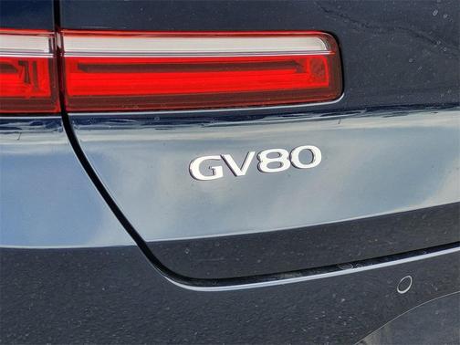 2025 Genesis GV80 2.5T