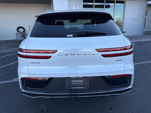2026 Genesis GV70 2.5T