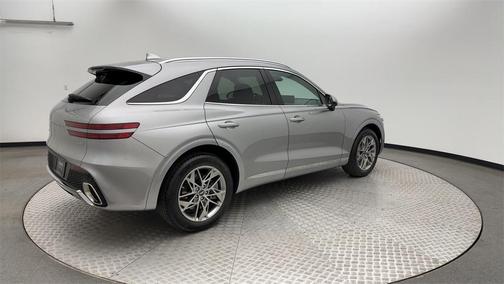 2025 Genesis GV70 2.5T