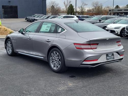 2025 Genesis G80 2.5T