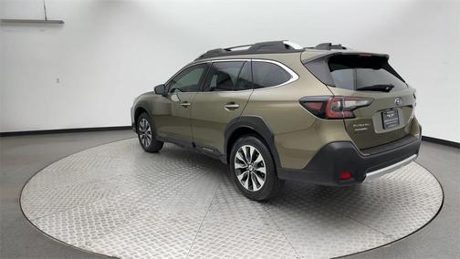 2023 Subaru Outback Touring XT