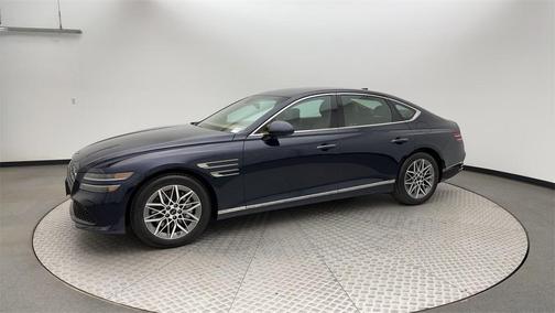 2025 Genesis G80 2.5T