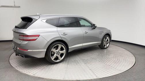 Savile Silver 2023 Genesis GV80 3.5T