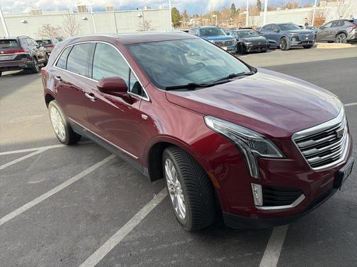 2017 Cadillac XT5 Premium Luxury