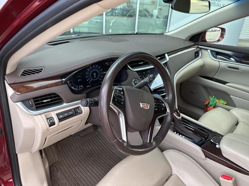 2016 Cadillac XTS Premium Collection