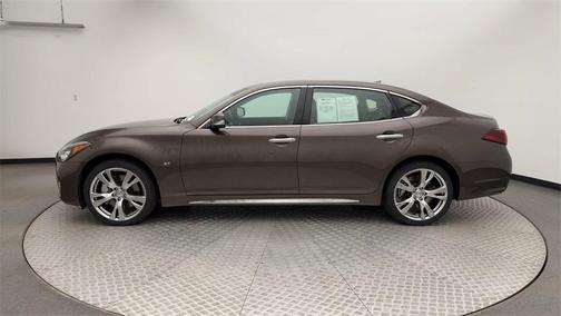 2019 INFINITI Q70L 3.7X LUXE