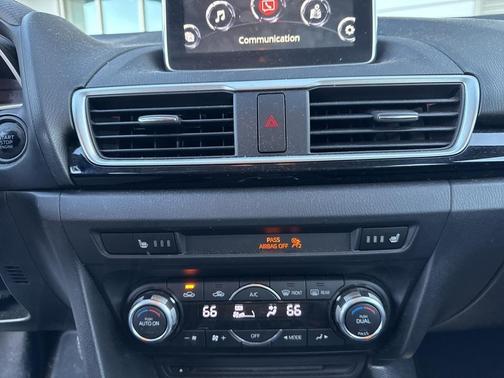 2014 Mazda Mazda3 i Grand Touring