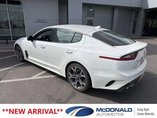 Snow White Pearl 2019 Kia Stinger GT