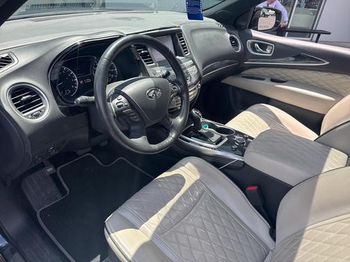 2019 INFINITI QX60 Luxe