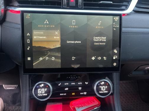 2023 Jaguar F-PACE SVR