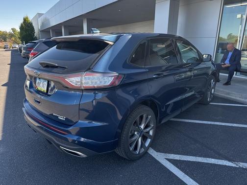 2017 Ford Edge Sport