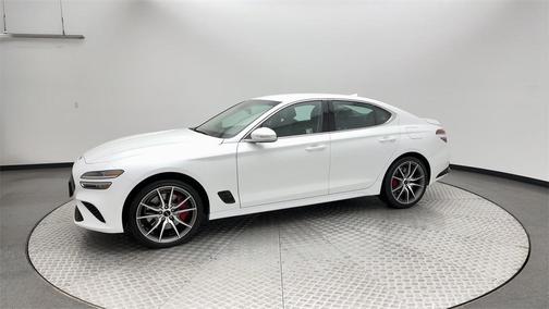 2025 Genesis G70 2.5T