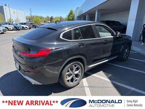 Jet Black 2022 BMW X4 xDrive30i