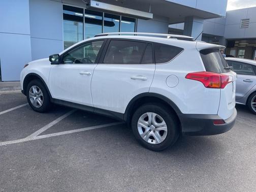 2013 Toyota RAV4 LE